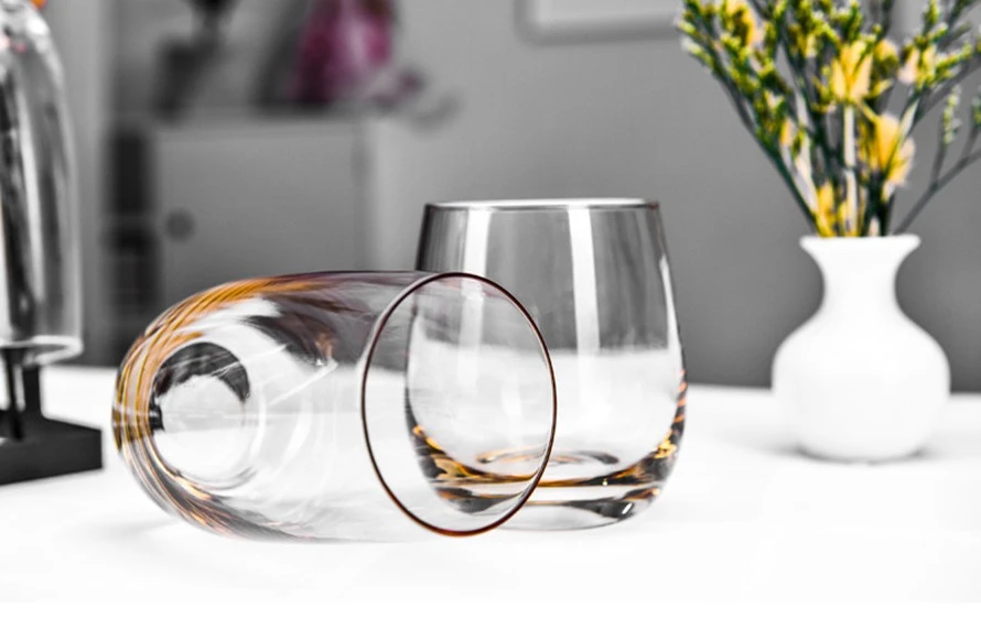 gold rimmed glassware set-----1